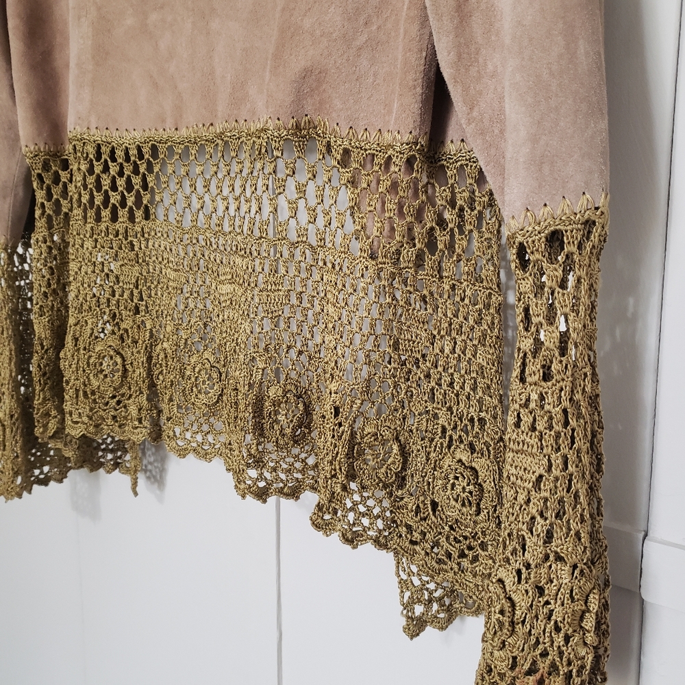 SOLD Mertillo leather and crochet jacket brown and gold size large - Picture 9 of 11